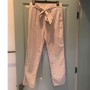 Cute linen striped pants